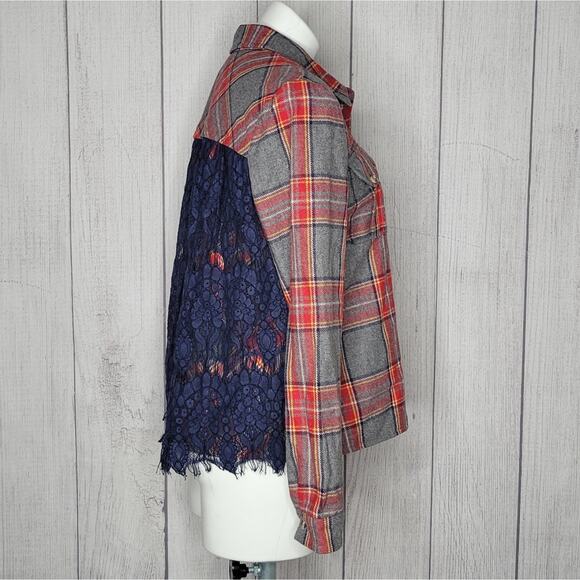 Sundance Wool Blend Button Up Shacket with Lace Panel, size 6 - Picture 5 of 7